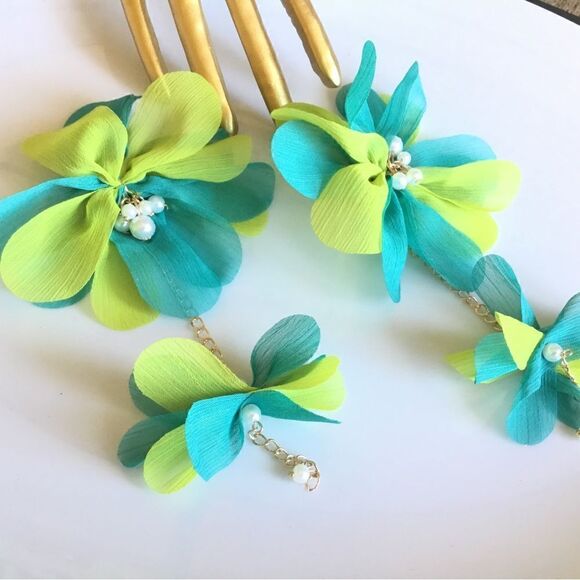 New! FP Seista Fabric Earrings - Picture 8 of 9